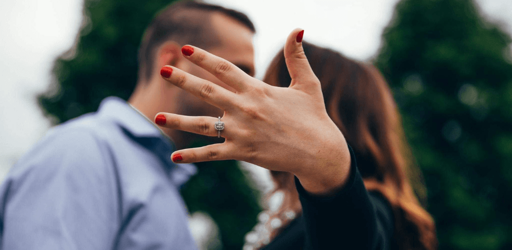 How Much Should You Spend on a Wedding Ring in Malaysia?