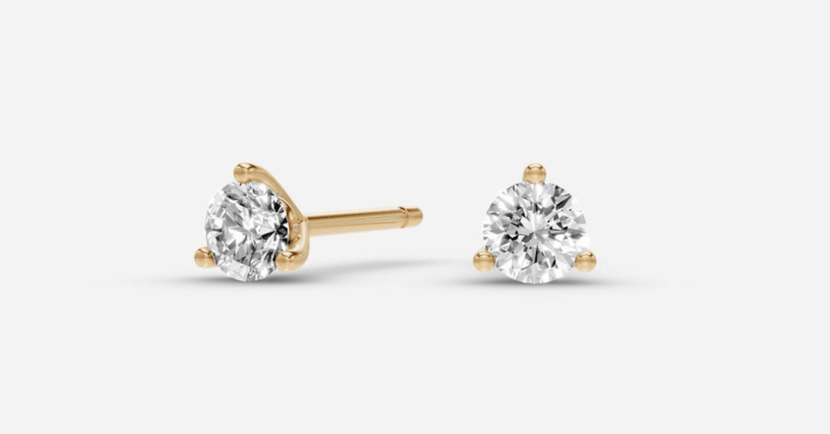 Real vs Lab-Grown Diamond Earrings in Singapore