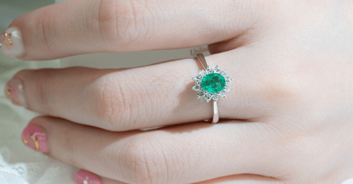 Benefits of Wearing Gemstone Rings in Singapore